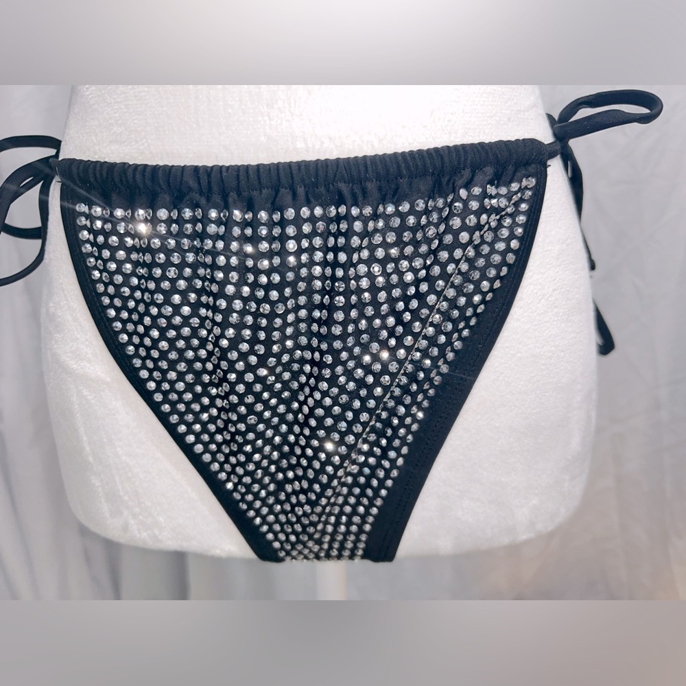 Good American Rhinestone Bikini - Picture 3 of 6